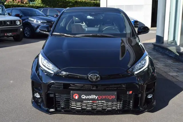 Photo 1 : Toyota Yaris 2021 Petrol