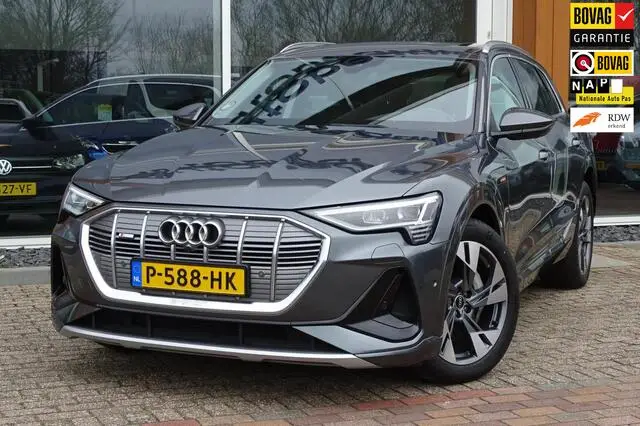 Photo 1 : Audi E-tron 2020 Électrique