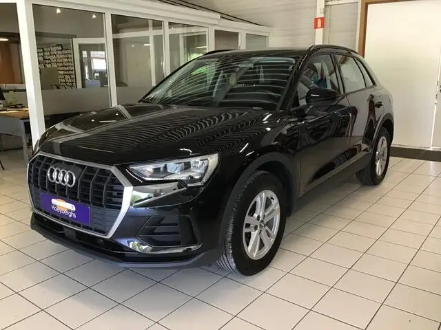 Photo 1 : Audi Q3 2020 Petrol