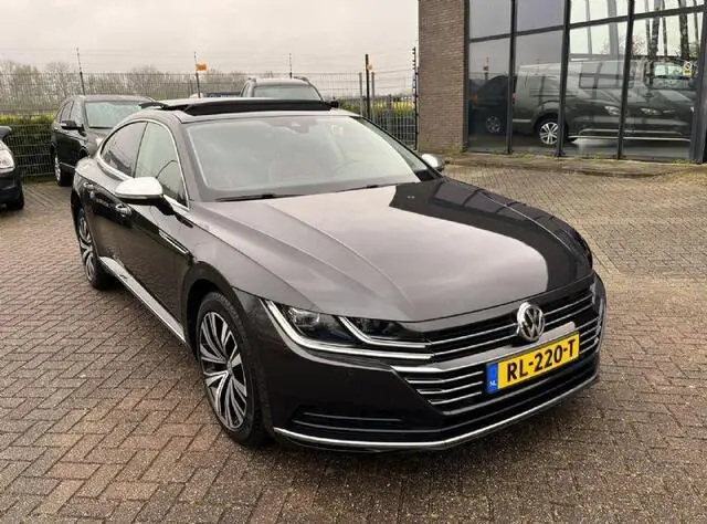 Photo 1 : Volkswagen Arteon 2018 Essence