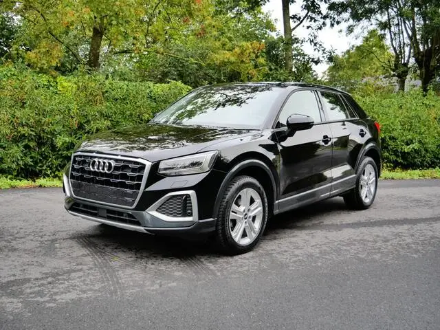 Photo 1 : Audi Q2 2021 Petrol