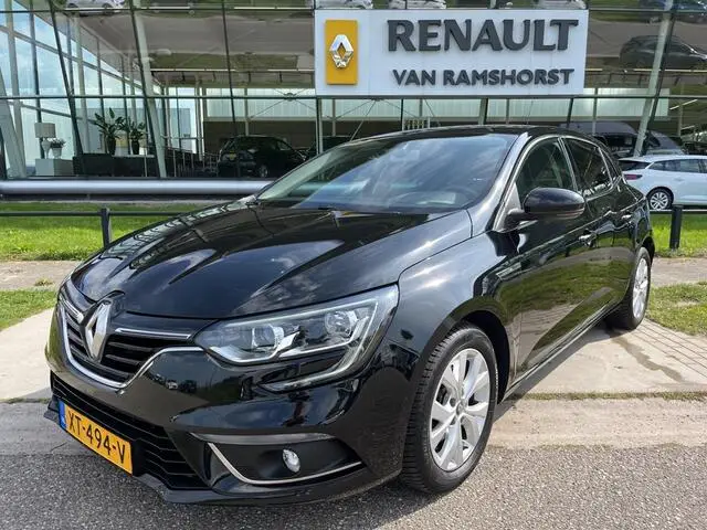 Photo 1 : Renault Megane 2019 Petrol