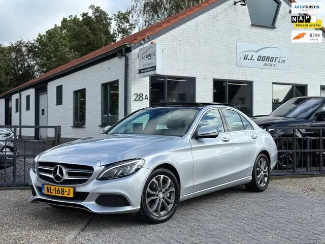 Photo 1 : Mercedes-benz Classe C 2015 Essence