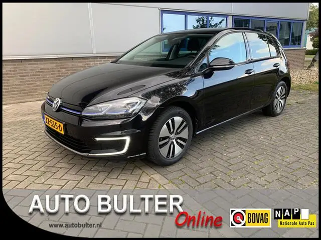 Photo 1 : Volkswagen Golf 2019 Électrique