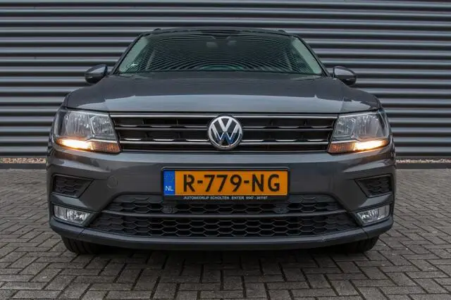 Photo 1 : Volkswagen Tiguan 2017 Essence