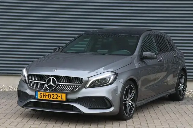 Photo 1 : Mercedes-benz Classe A 2018 Essence