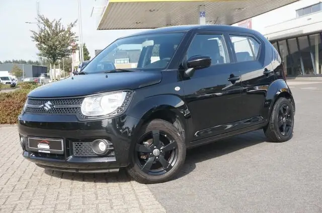 Photo 1 : Suzuki Ignis 2017 Petrol