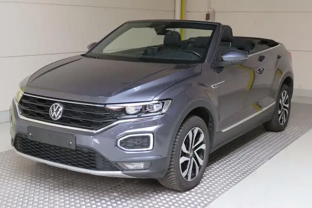 Photo 1 : Volkswagen T-roc 2021 Petrol