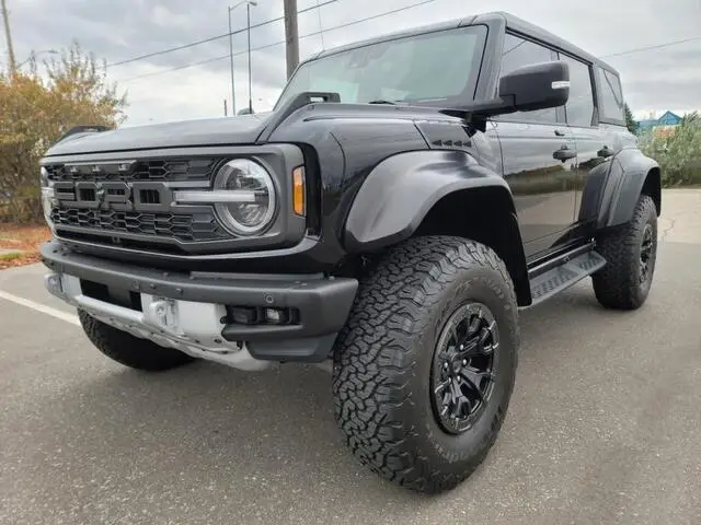 Photo 1 : Ford Bronco 2023 Essence