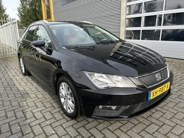 Photo 1 : Seat Leon 2019 Petrol