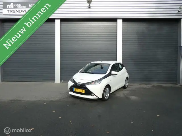 Photo 1 : Toyota Aygo 2016 Petrol