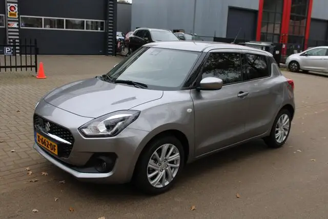 Photo 1 : Suzuki Swift 2022 Hybrid