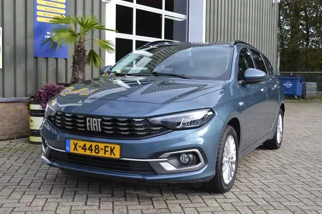 Photo 1 : Fiat Tipo 2021 Petrol