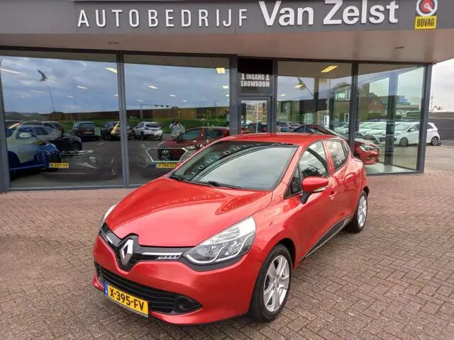 Photo 1 : Renault Clio 2015 Petrol