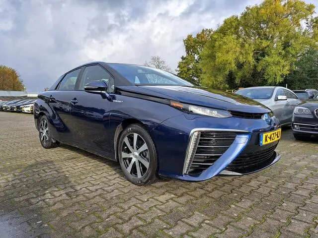 Photo 1 : Toyota Mirai 2017 Others