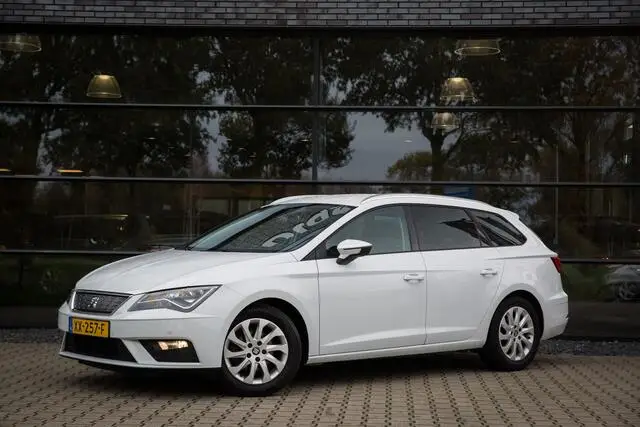 Photo 1 : Seat Leon 2019 Petrol