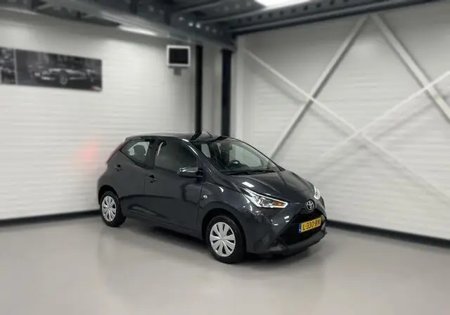 Photo 1 : Toyota Aygo 2021 Essence