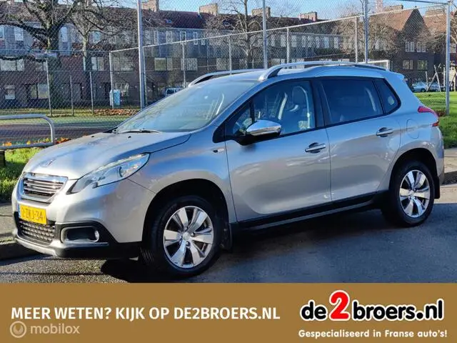 Photo 1 : Peugeot 2008 2015 Petrol