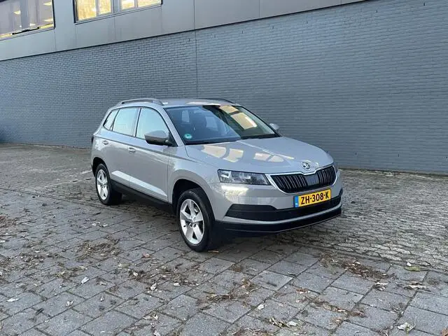 Photo 1 : Skoda Karoq 2019 Petrol