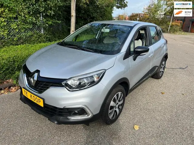 Photo 1 : Renault Captur 2019 Petrol