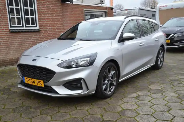 Photo 1 : Ford Focus 2019 Essence