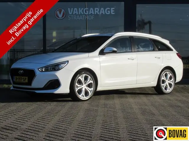 Photo 1 : Hyundai I30 2021 Essence