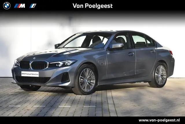 Photo 1 : Bmw Serie 3 2023 Hybrid