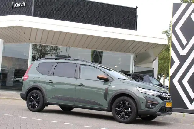 Photo 1 : Dacia Jogger 2024 Hybrid