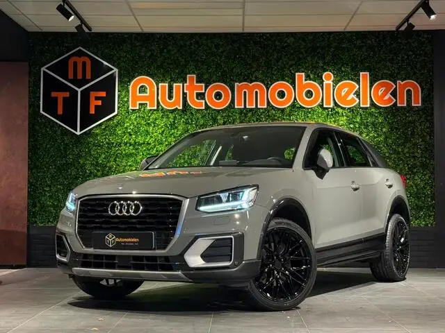 Photo 1 : Audi Q2 2018 Essence