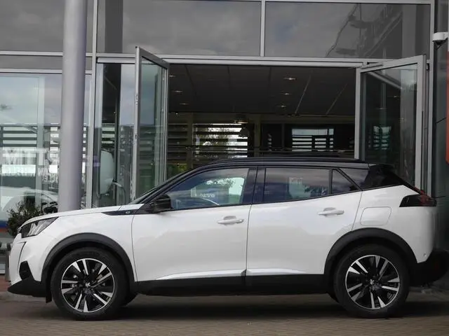 Photo 1 : Peugeot 2008 2020 Électrique