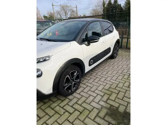 Photo 1 : Citroen C3 2018 Essence