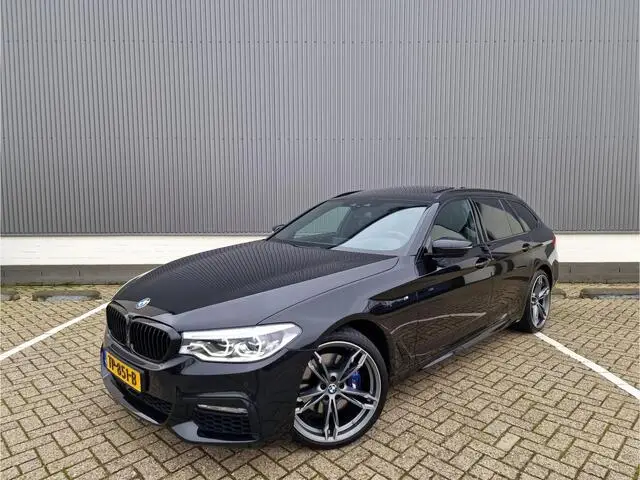 Photo 1 : Bmw Serie 5 2018 Petrol