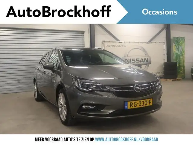 Photo 1 : Opel Astra 2017 Petrol