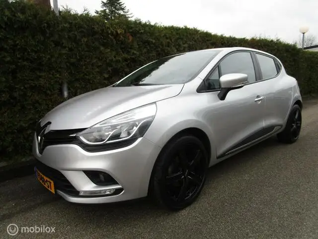 Photo 1 : Renault Clio 2019 Petrol