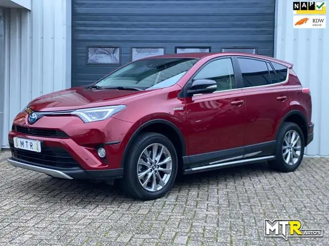 Photo 1 : Toyota Rav4 2018 Hybrid