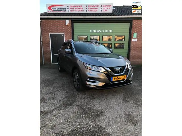 Photo 1 : Nissan Qashqai 2018 Petrol