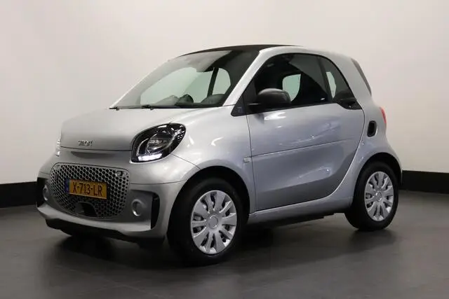 Photo 1 : Smart Fortwo 2021 Electric