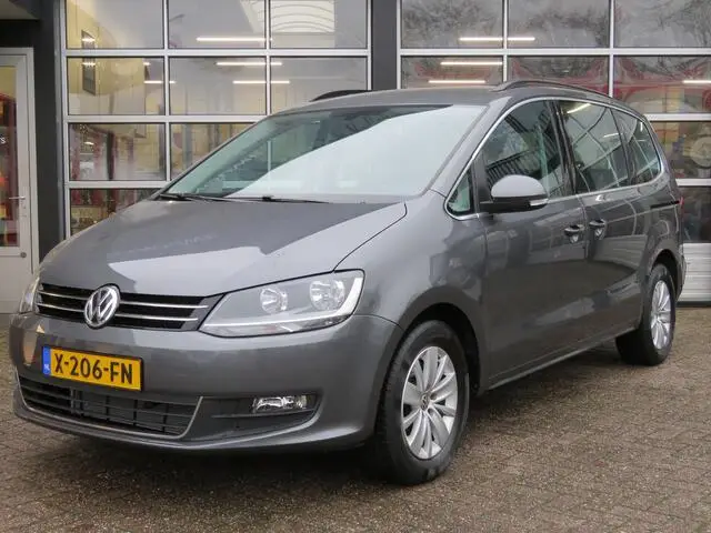 Photo 1 : Volkswagen Sharan 2018 Petrol