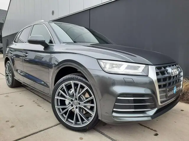 Photo 1 : Audi Q5 2021 Not specified