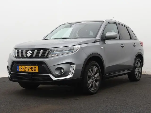 Photo 1 : Suzuki Vitara 2023 Petrol