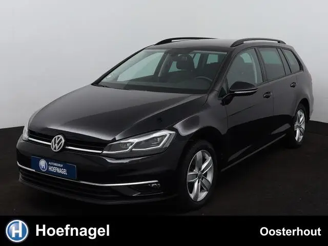 Photo 1 : Volkswagen Golf 2020 Essence