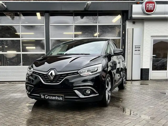 Photo 1 : Renault Scenic 2017 Petrol