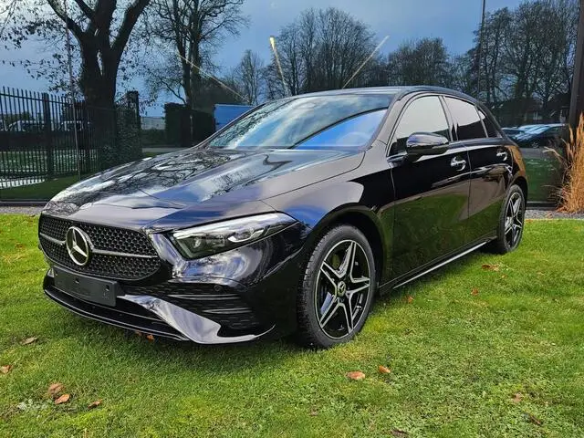 Photo 1 : Mercedes-benz Classe A 2023 Hybrid