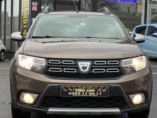 Photo 1 : Dacia Sandero 2017 Petrol