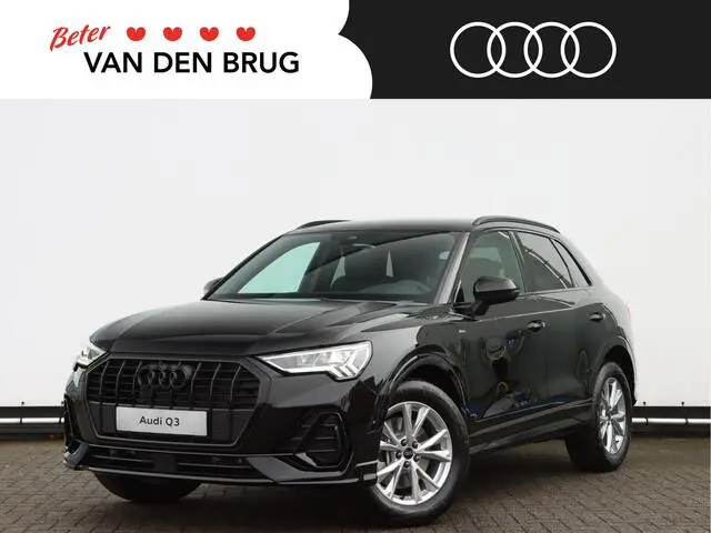 Photo 1 : Audi Q3 2024 Hybride