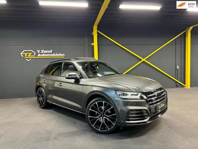 Photo 1 : Audi Q5 2018 Petrol