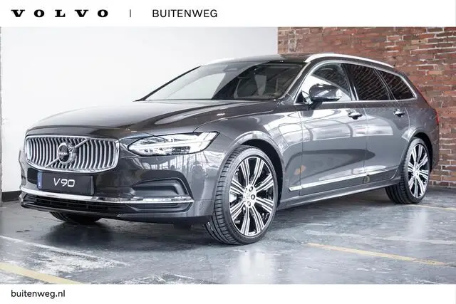 Photo 1 : Volvo V90 2023 Hybrid