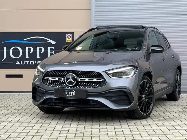 Photo 1 : Mercedes-benz Classe Gla 2022 Essence