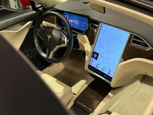 Photo 1 : Tesla Model S 2017 Electric