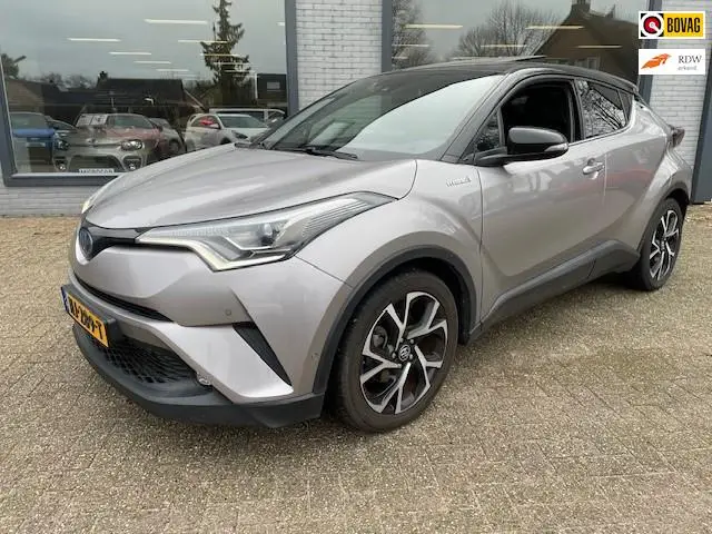 Photo 1 : Toyota C-hr 2017 Hybride